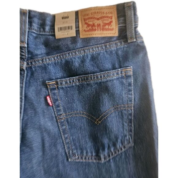 Levi's Women's Mid-Rise 94's Baggy Straight Leg Jeans -30" X31"  NWT - Picture 4 of 8